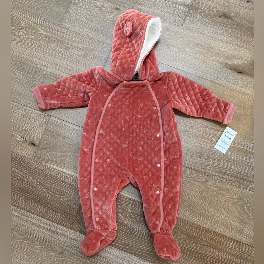 Nordstrom Velour Quilted Baby Bunting with soft Sherpa hood (NWT)